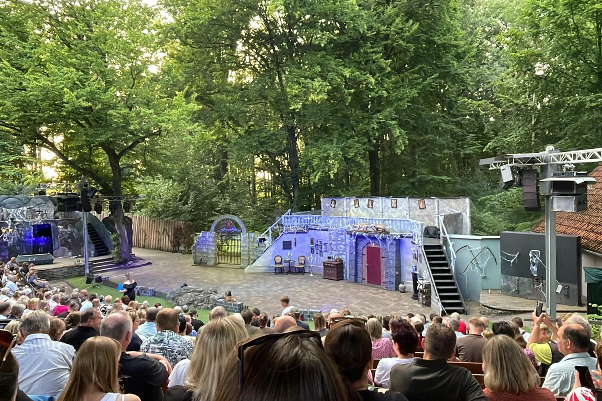 Gemeinschaftlicher Kulturabend auf der Freilichtbühne Bellenberg 